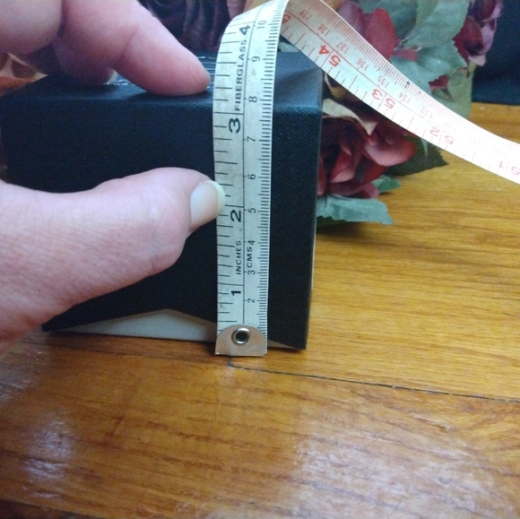 EUC Harley Davidson Bulova Model 78L111 Women's Watch with Original Box - Picture 14 of 16